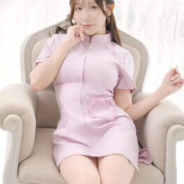 セクシーナース　誘惑スリット ミニ　ピンク